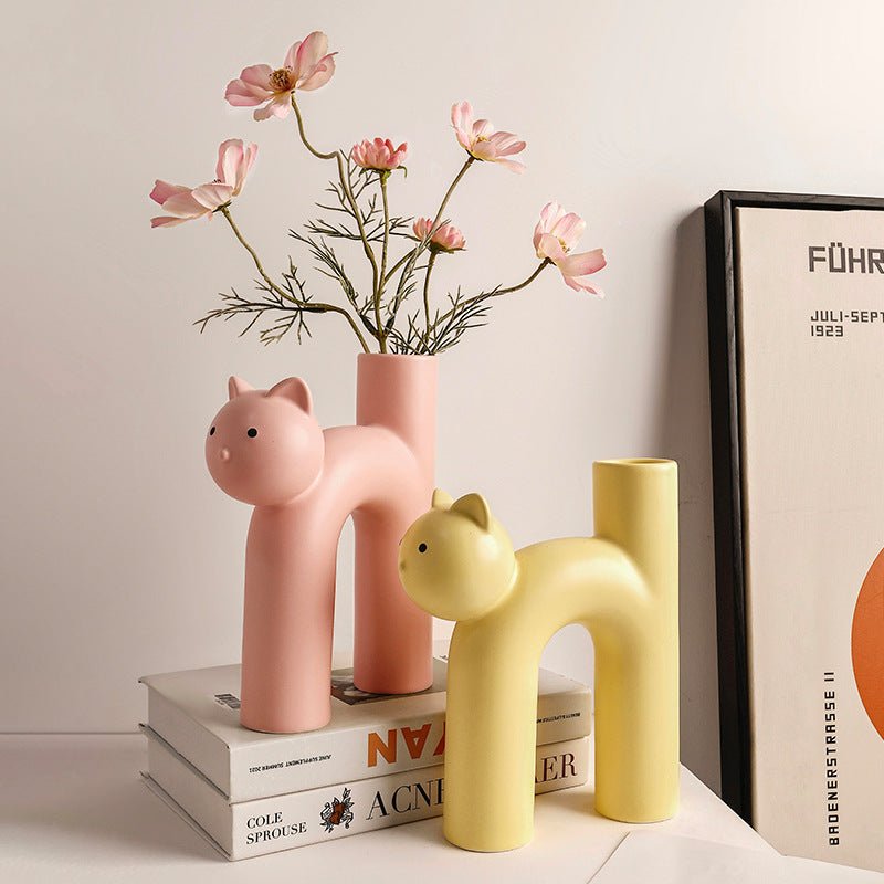 Elegant Cat Sculpture Vase - Vase - Delicors
