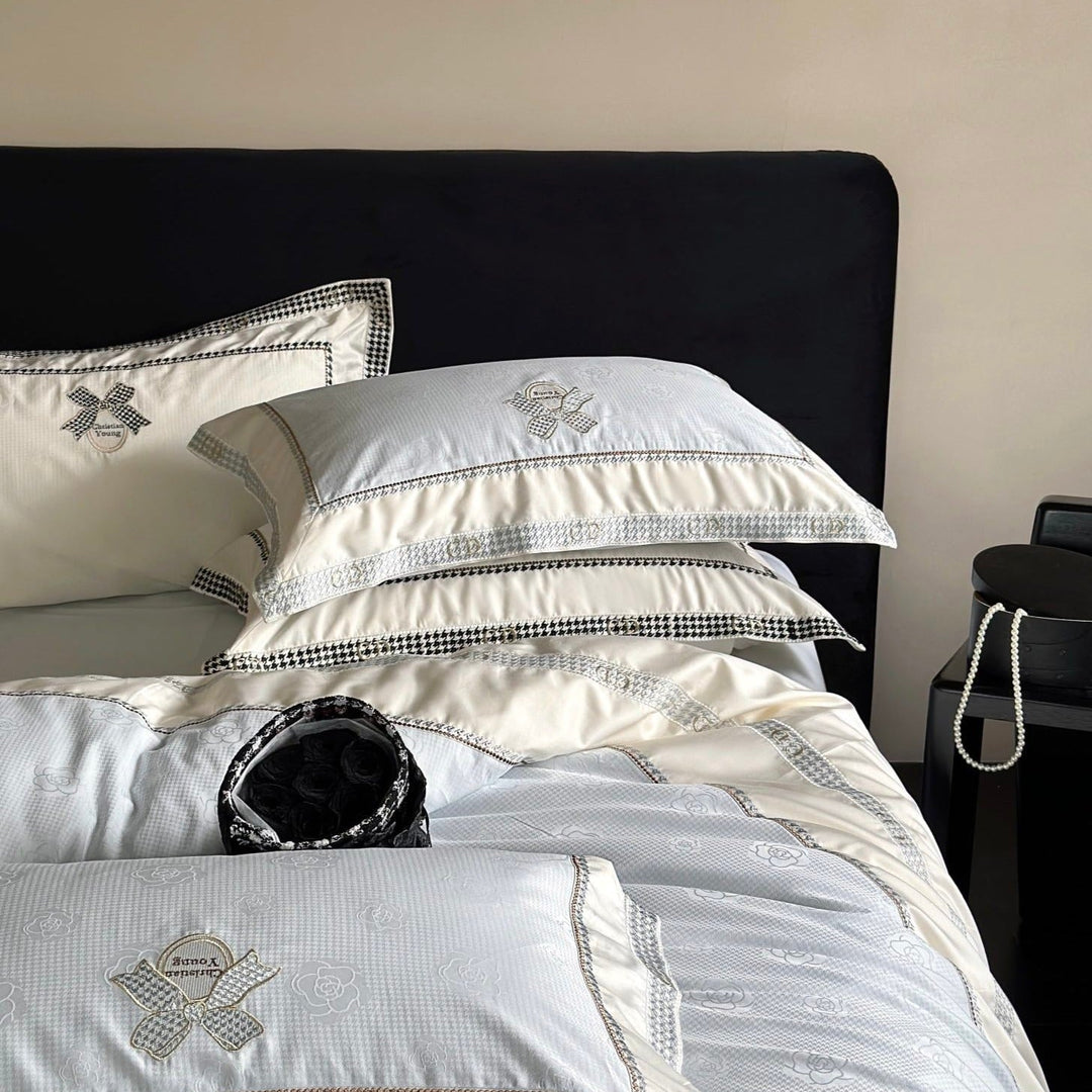 Embroidered Elegance Cozy Rose Bedding Set - Bedding - Delicors