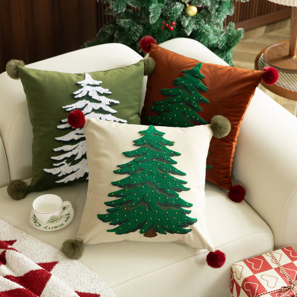 Evergreen Holiday Cushion - Cushion - Delicors