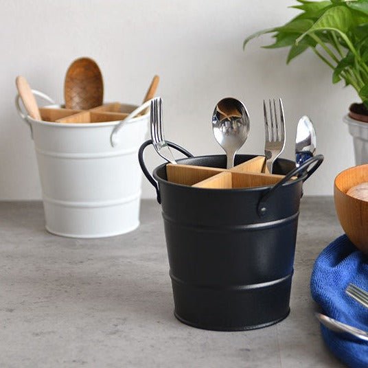 Farmhouse Utensil Caddy - Delicors