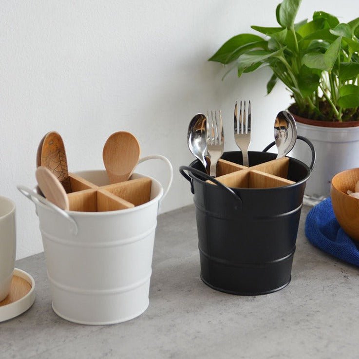 Farmhouse Utensil Caddy - Delicors