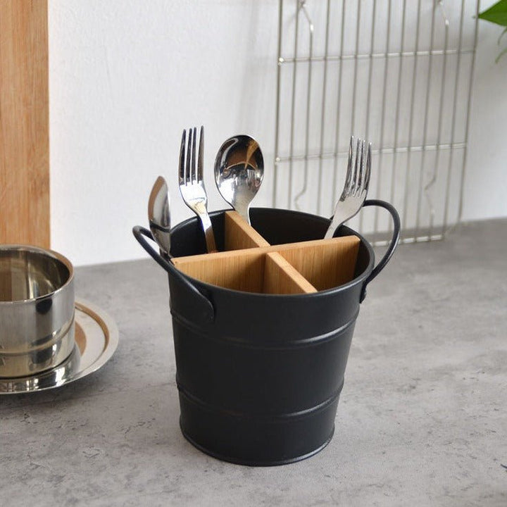 Farmhouse Utensil Caddy - Delicors