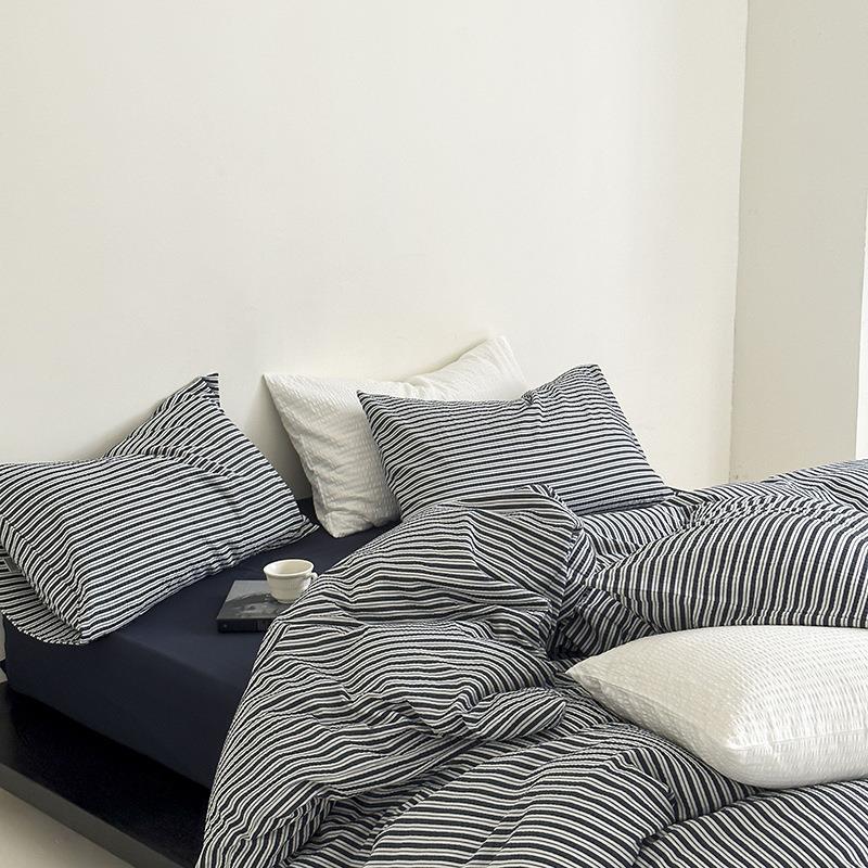 Minimal Stripe Bedding Set -Bedding- Delicors