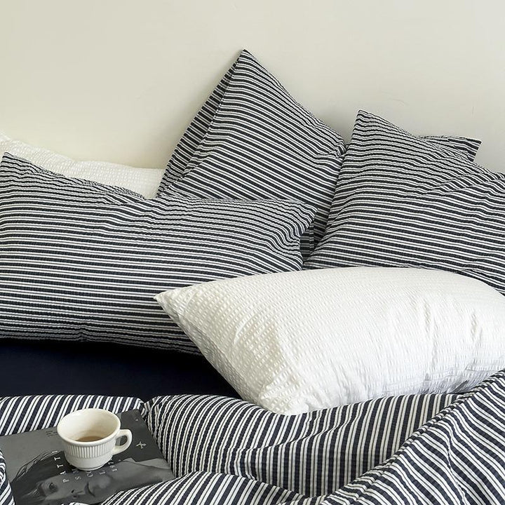 Minimal Stripe Bedding Set -Bedding- Delicors