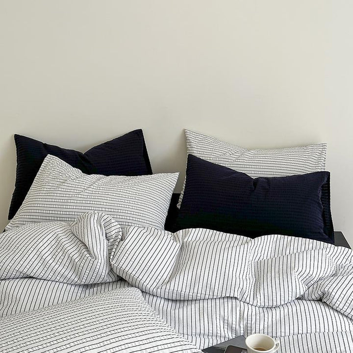 Minimal Stripe Bedding Set -Bedding- Delicors