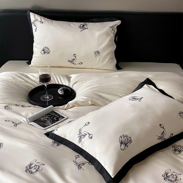 Monochrome Flower Bedding Set -Bedding- Delicors