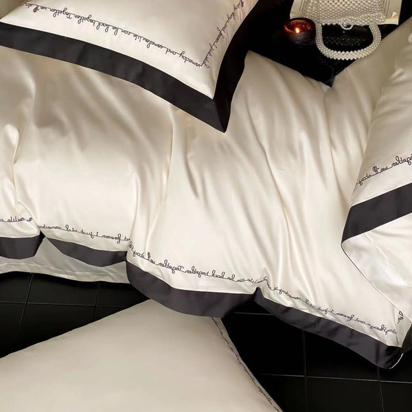 Monochrome Grid Bedding Set - Bedding - Delicors