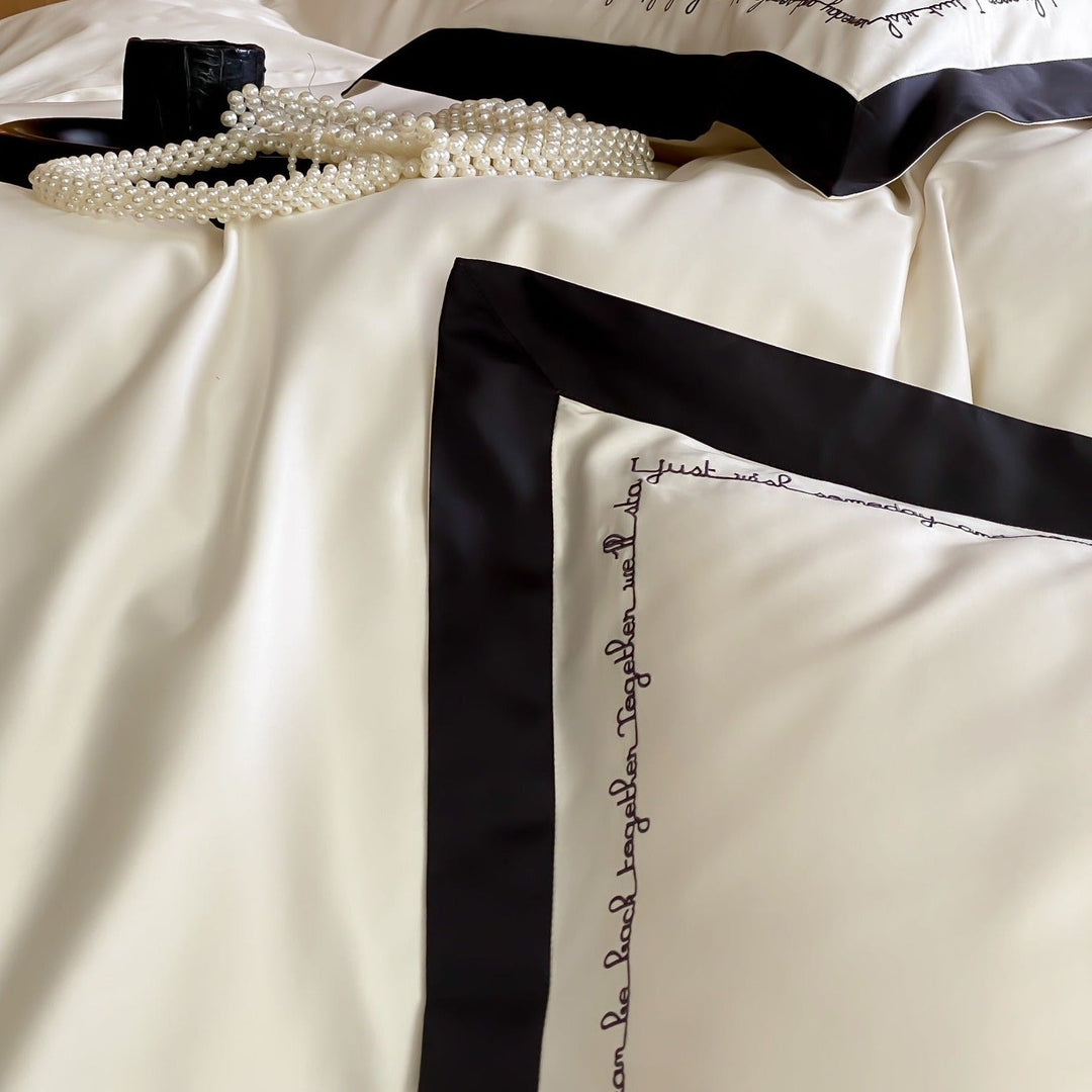 Monochrome Grid Bedding Set - Bedding - Delicors