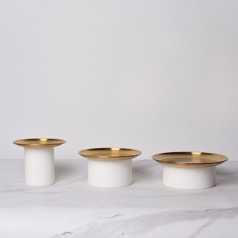 Nordic Gold Round Tray - Tray - Delicors