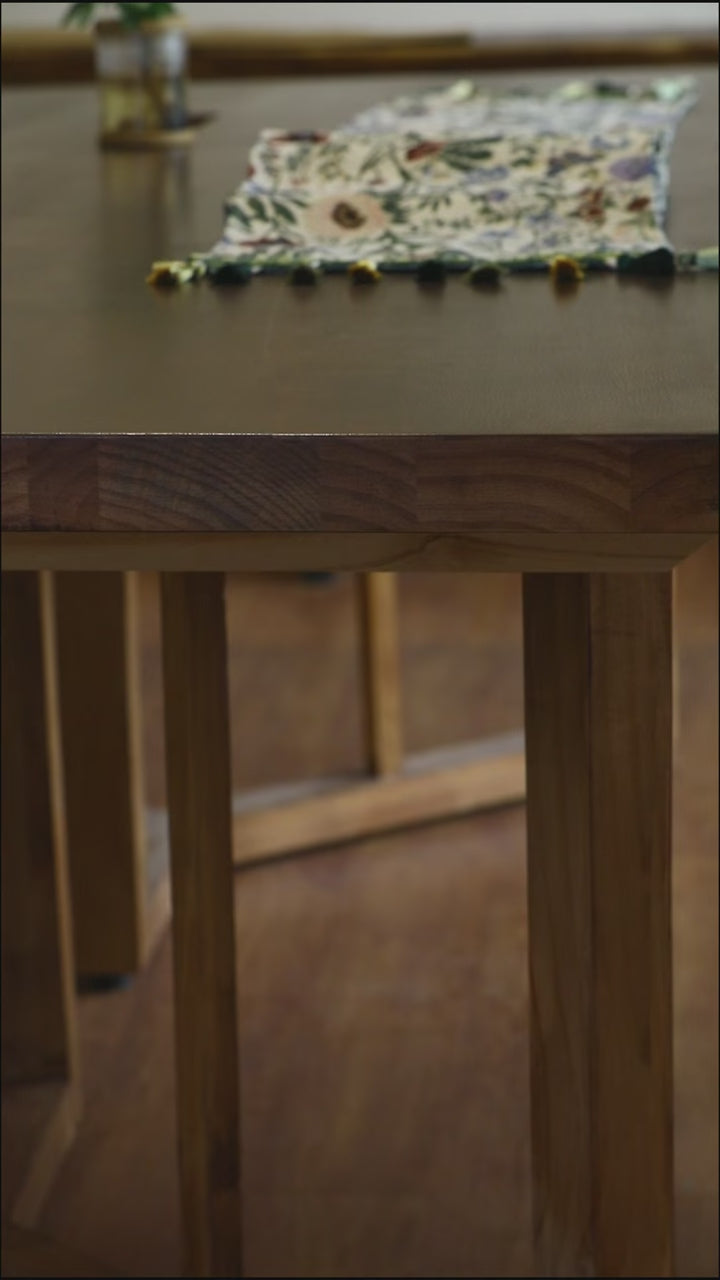 Nature's Letter Table Runner - Delicors