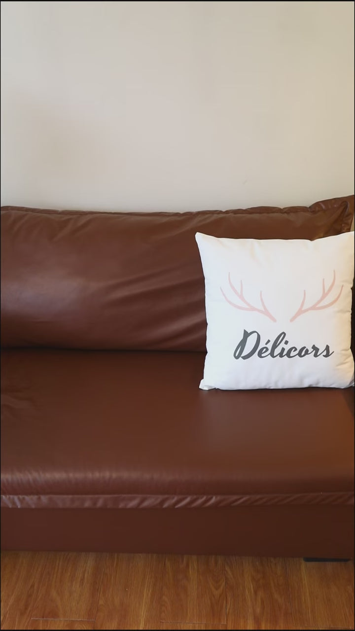 Warm Winter Cushion - Delicors