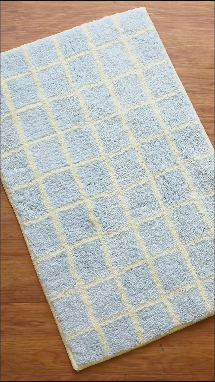 Swimming Pool Checked Rug