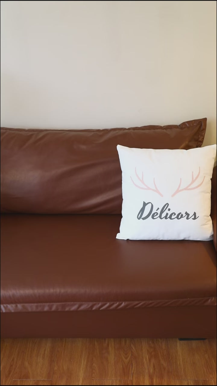 Warm Winter Cushion - Delicors