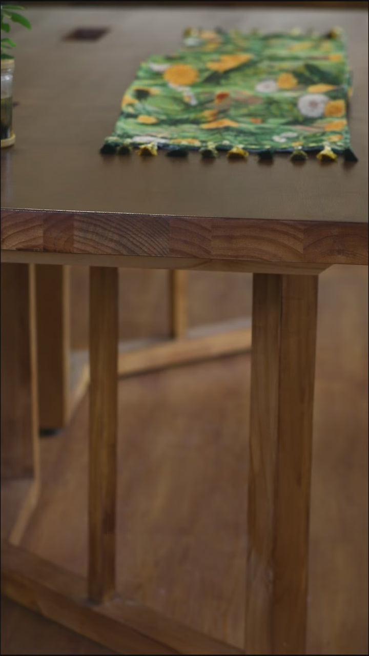 Spring Garden Table Runner -- Delicors