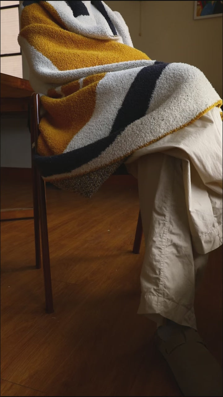 Flower Dance Blanket - Delicors
