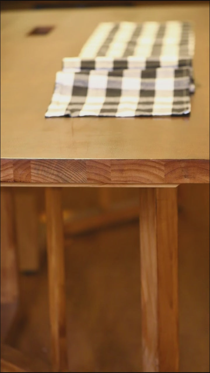 Classic Plaid Table Runner - Delicors