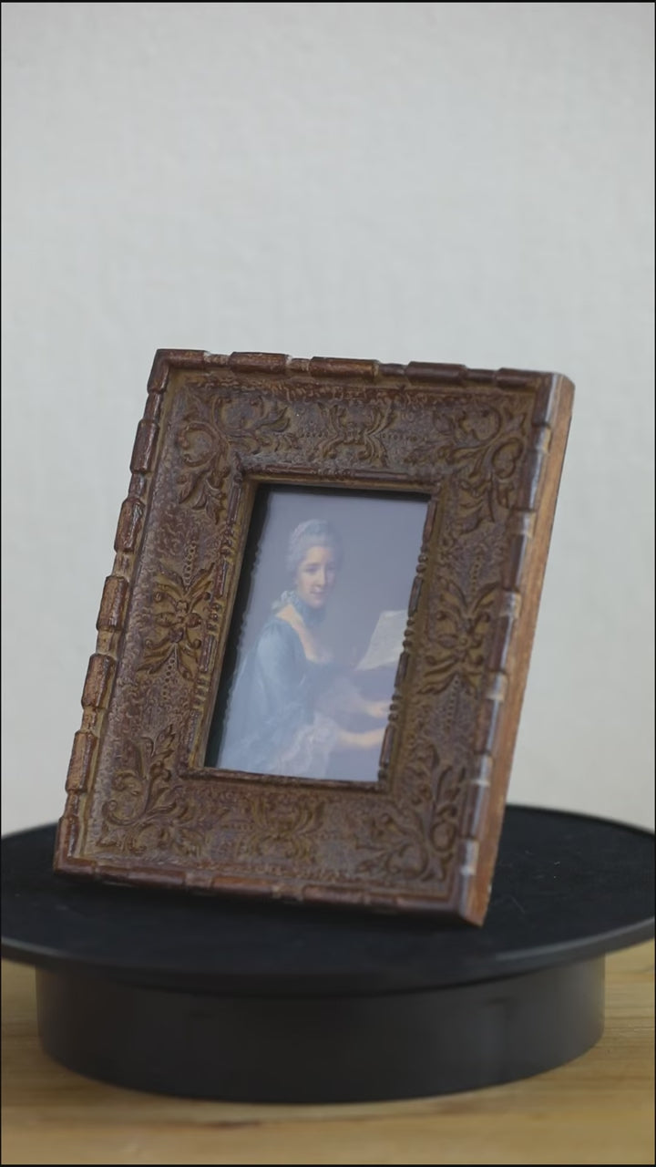 Vintage Chic Photo Frame - Delicors