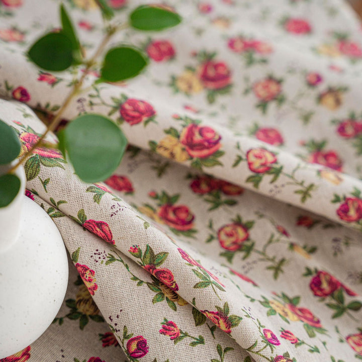Rose Petal Table Cloth - Table Cloth - Delicors