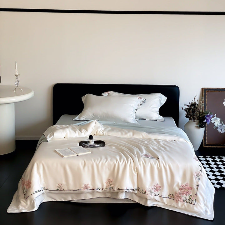 Silk Lily Bedding Set - Bedding - Delicors