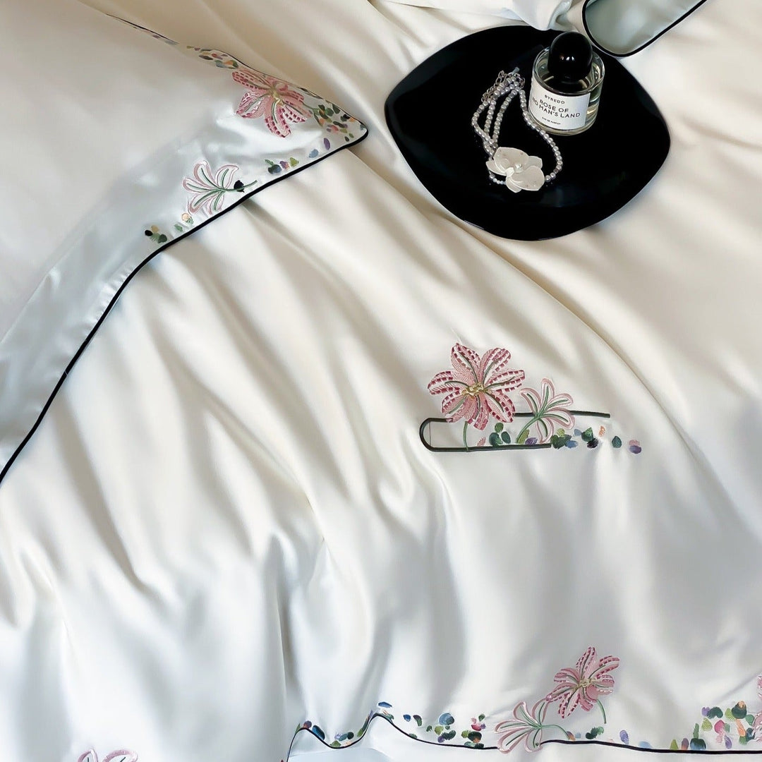 Silk Lily Bedding Set - Bedding - Delicors
