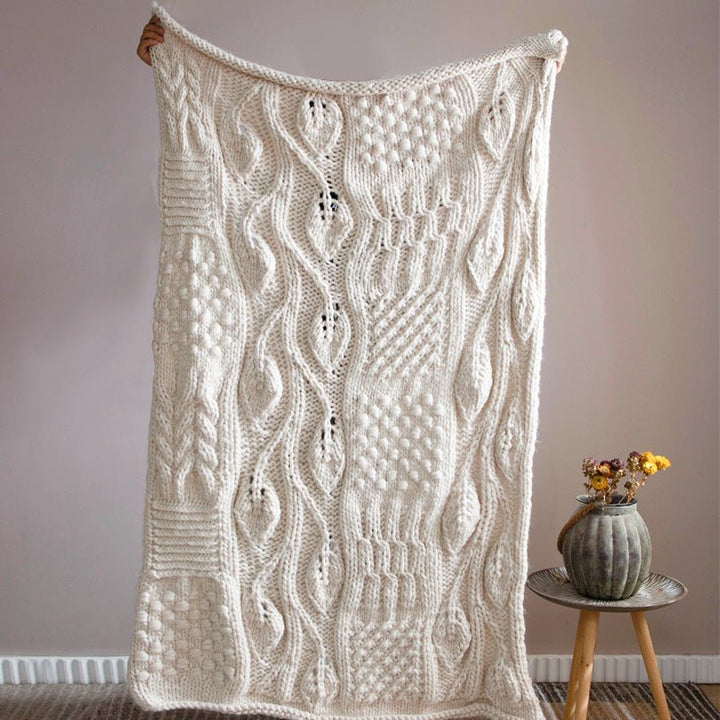 Snow White Knitted Bliss Blanket -Throw- Delicors