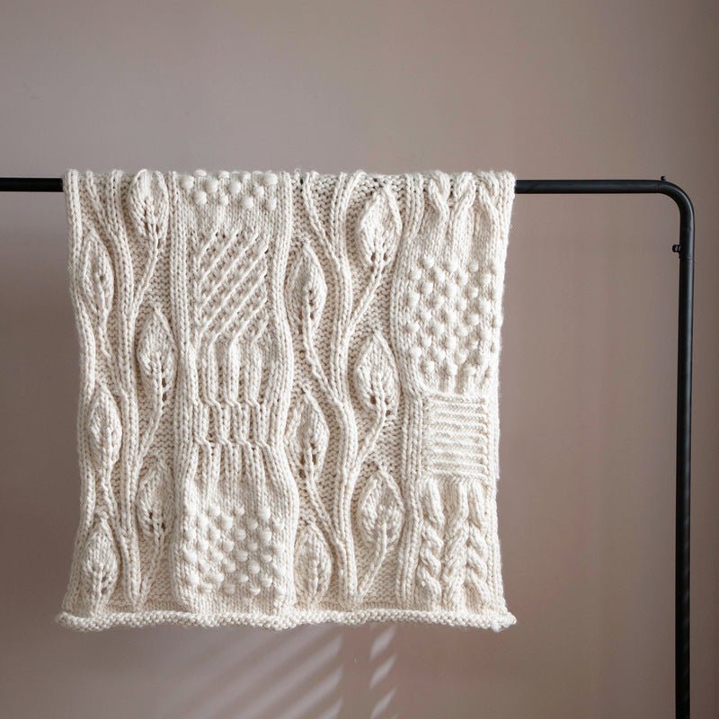 Snow White Knitted Bliss Blanket -Throw- Delicors