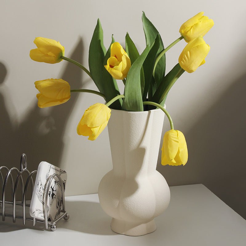Tuber Rounds Ceramic Vase - Vase - Delicors