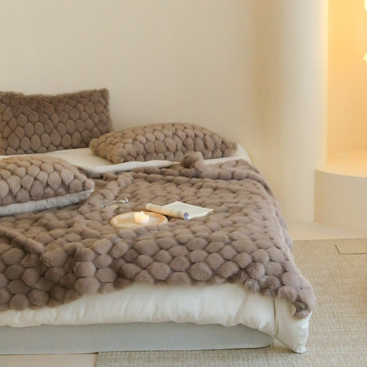 Warm Fur Blanket -Throw- Delicors