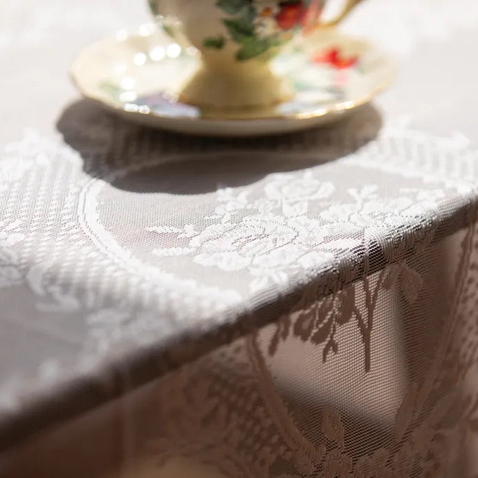 Whimsical Lace Table Cloth Delicors