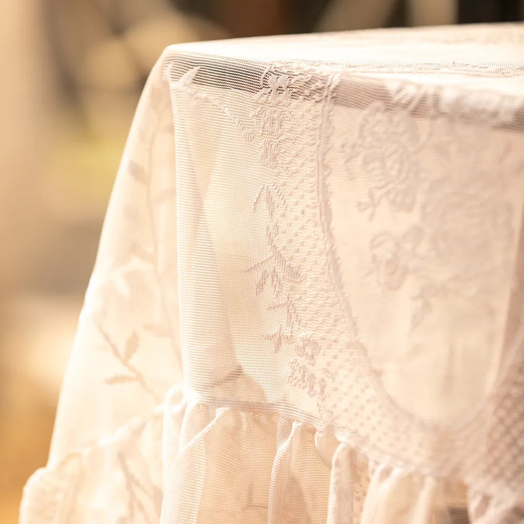 Whimsical Lace Table Cloth Delicors