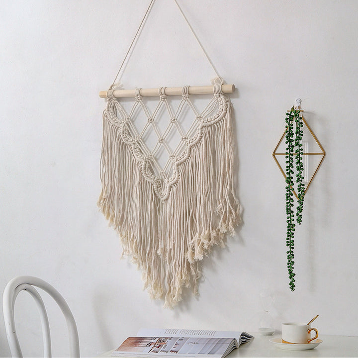 Diamond Twist Macrame Wall Decor
