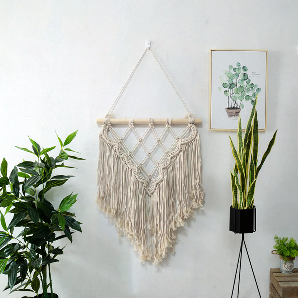 Diamond Twist Macrame Wall Decor