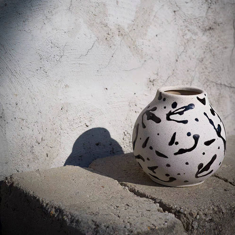 Charming Wildlife Ceramic Vase