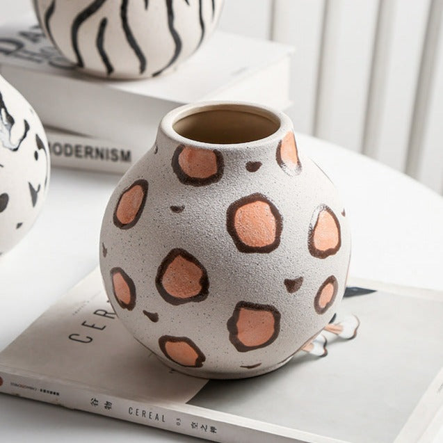 Charming Wildlife Ceramic Vase