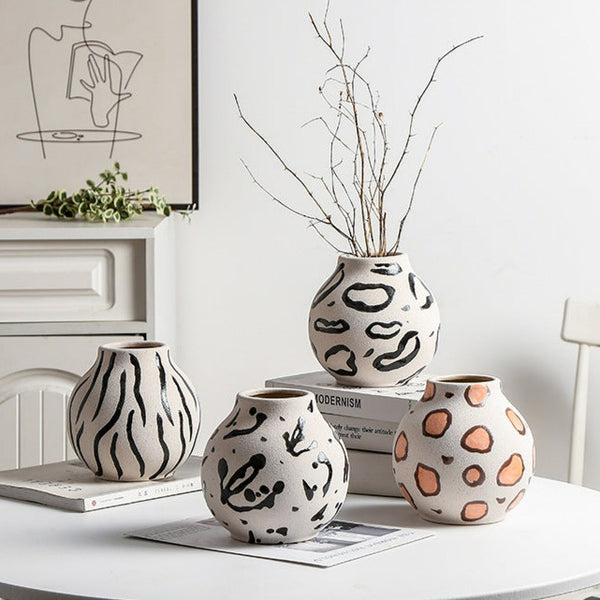 Charming Wildlife Ceramic Vase