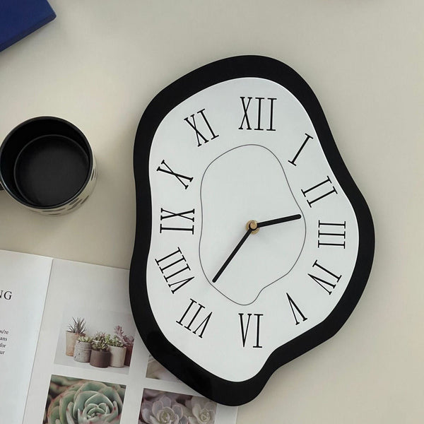 Acrylic Melted Time Clock -clock- Delicors