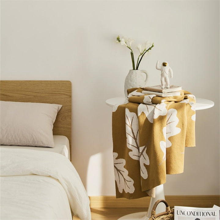 Autumn Leaves Blanket -- Delicors