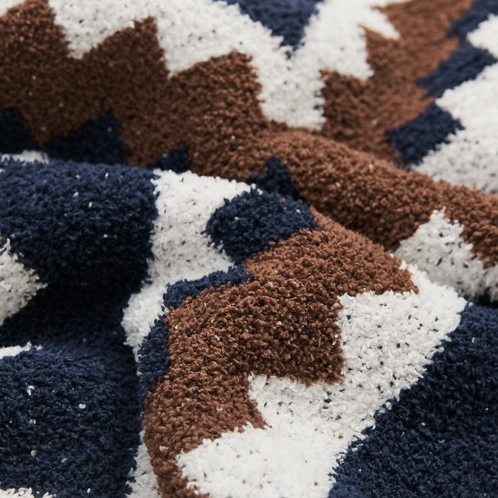 Bold Aztec Pattern Blanket -Throw- Delicors