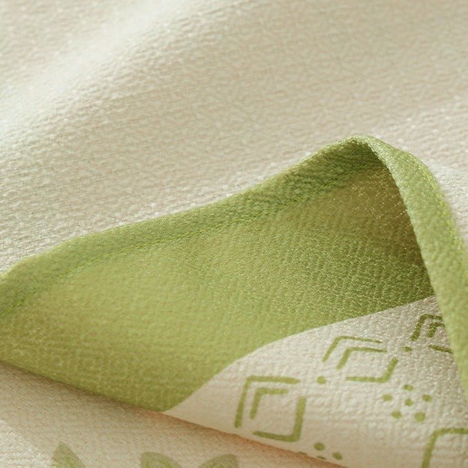 Botanical Bliss Table Cloth -- Delicors