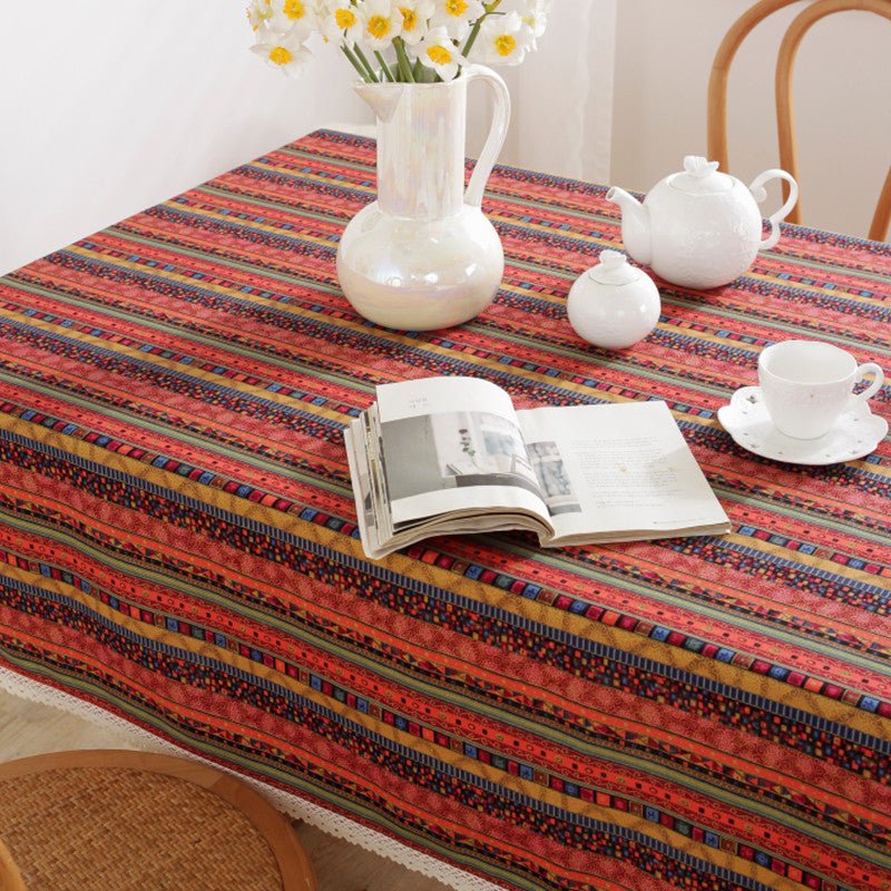 Broderie Tablecloth -Table Cloth- Delicors