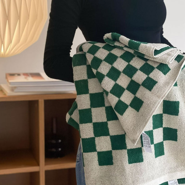 Checkered Plus Towel -Towel- Delicors