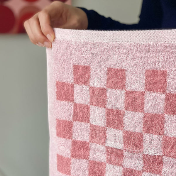 Checkered Plus Towel -Towel- Delicors