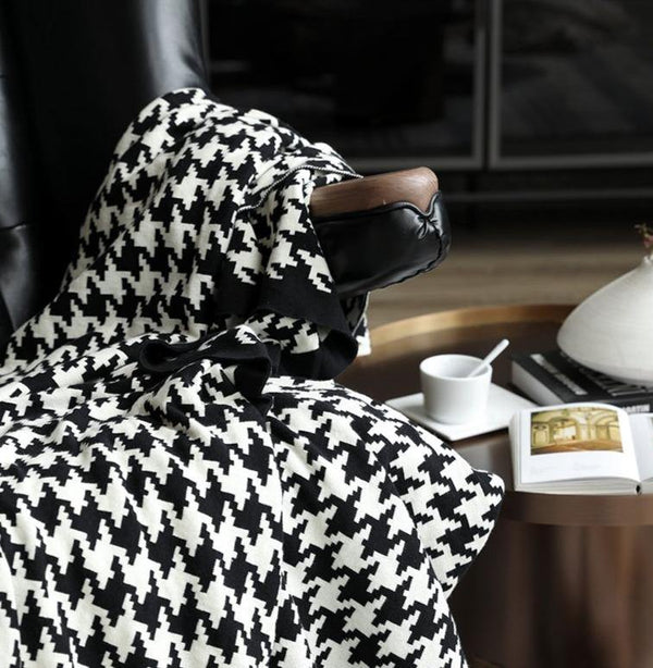 Classic Pied De Poule Throw Blanket -- Delicors