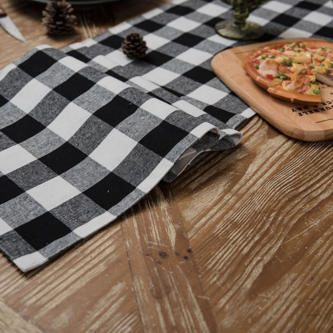 Classic Plaid Table Runner Collection -- Delicors