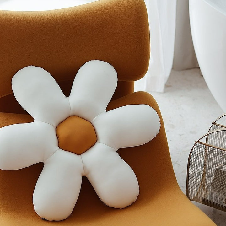 Daisy Cushion -Cushion- Delicors