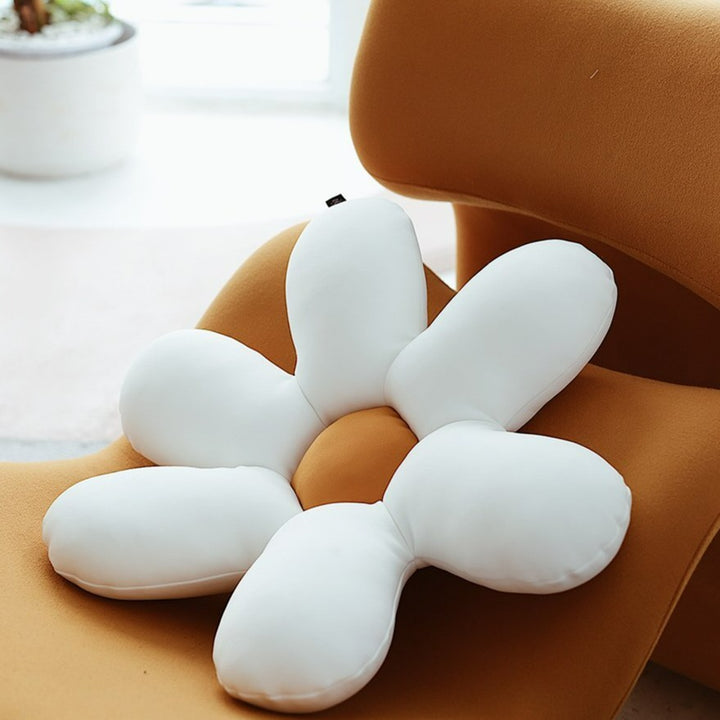 Daisy Cushion -Cushion- Delicors