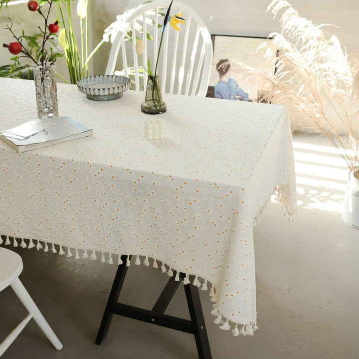 Daisy Tassel Table Cloth Collection -- Delicors