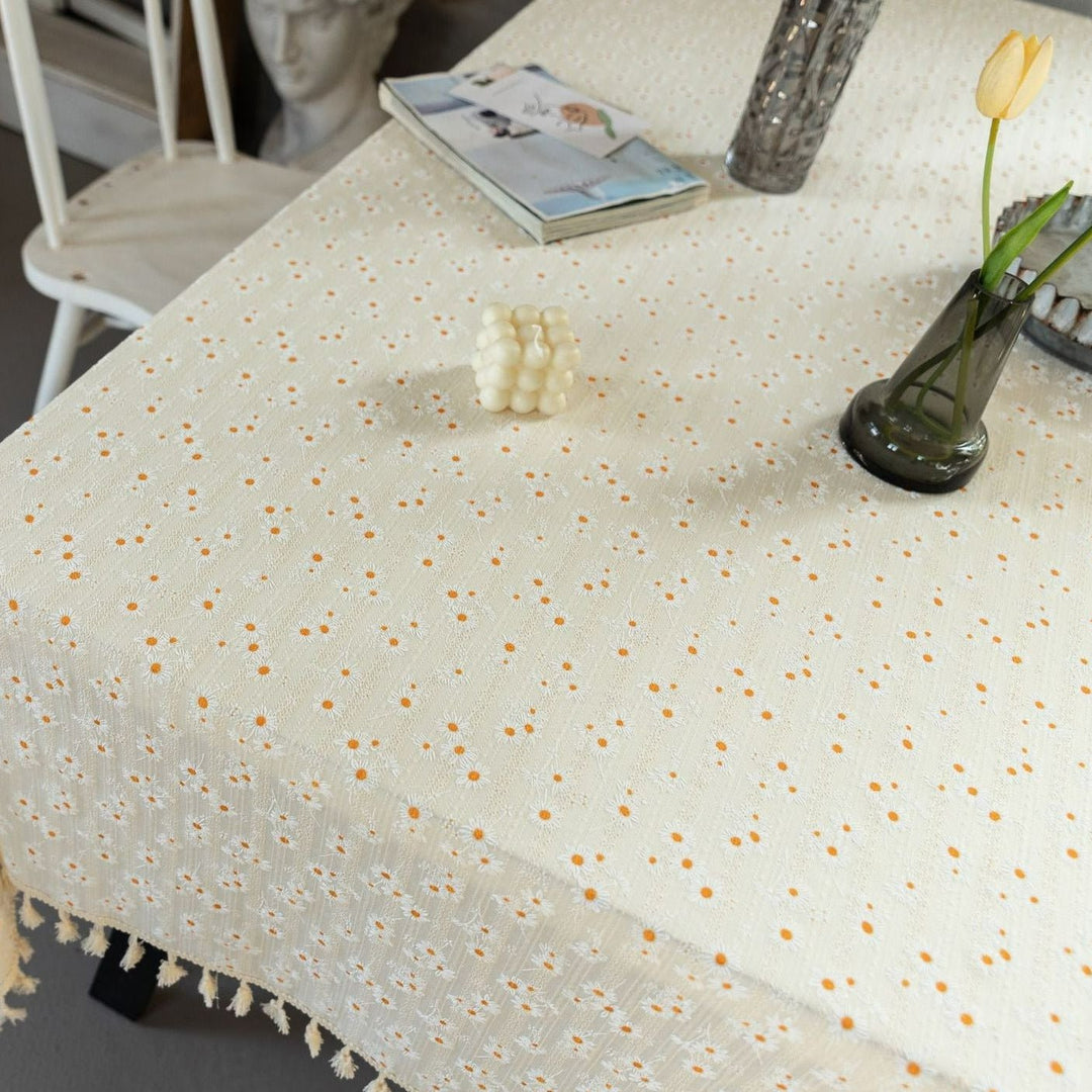 Daisy Tassel Table Cloth Collection -- Delicors