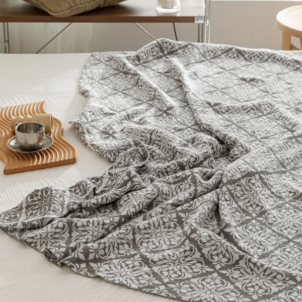 Diamond Tapestry Blanket Collection -- Delicors