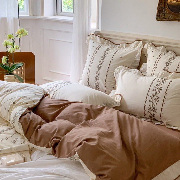Embroidered Leaf Quilt Cover Set -Bedding- Delicors